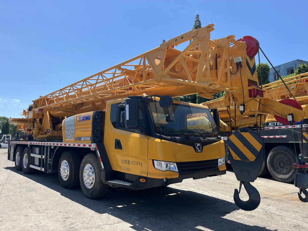 XCMG XCT55 XCT50 QY50KC QY50KA QY50K-II 25 ton 35 ton 40 ton 55 ton 50 ton 60 ton xcmg truck crane - Mobile crane: picture 2 XCMG XCT55 XCT50 QY50KC QY50KA QY50K-II 25 ton 35 ton 40 ton 55 ton 50 ton 60 ton xcmg truck crane - Mobile crane: picture 2
