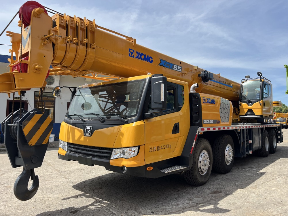 XCMG XCT55 XCT50 QY50KC QY50KA QY50K-II 25 ton 35 ton 40 ton 55 ton 50 ton truck crane - Mobile crane: picture 1 XCMG XCT55 XCT50 QY50KC QY50KA QY50K-II 25 ton 35 ton 40 ton 55 ton 50 ton truck crane - Mobile crane: picture 1