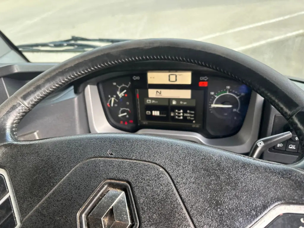 Tractor unit Renault T 460 (EJF): picture 18