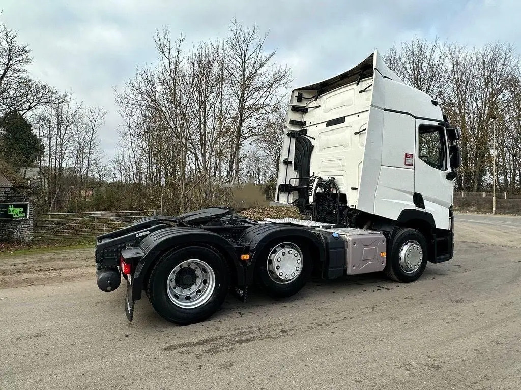 Renault T 460 (OBE) - Tractor unit: picture 5 Renault T 460 (OBE) - Tractor unit: picture 5