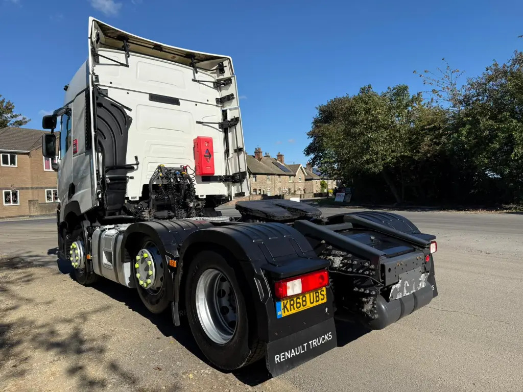 Tractor unit Renault T 480 (UBS): picture 8