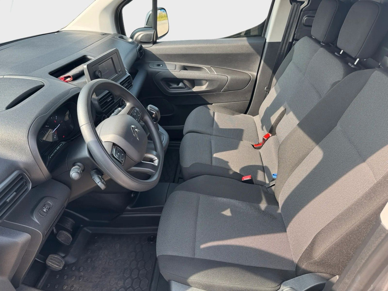 Passenger van Citroën Berlingo Kasten Club | Klima, 3 Sitzer, Durchlad: picture 7