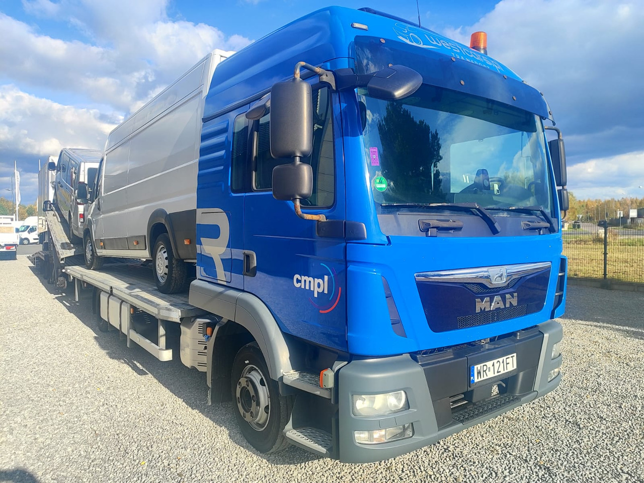 MAN TGL - Autotransporter truck: picture 4 MAN TGL - Autotransporter truck: picture 4