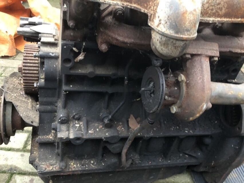 Deutz F4L1011F Kramer - Engine for Wheel loader: picture 5 Deutz F4L1011F Kramer - Engine for Wheel loader: picture 5