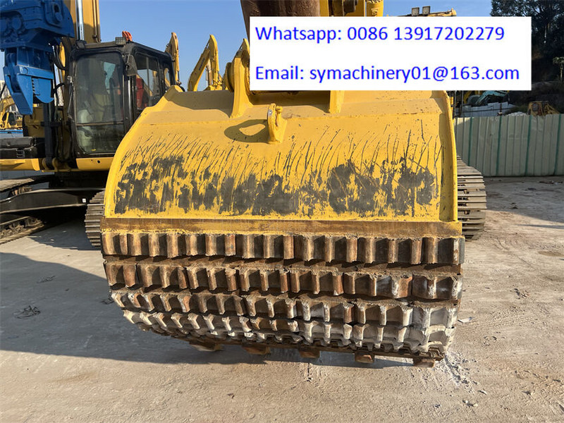 Crawler excavator Komatsu PC400-8: picture 9