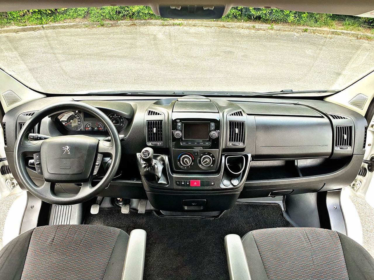 Panel van, Combi van Peugeot Boxer Kasten Hoch 335 L3H2Pro|5Sitzer|Kamera|19%: picture 13