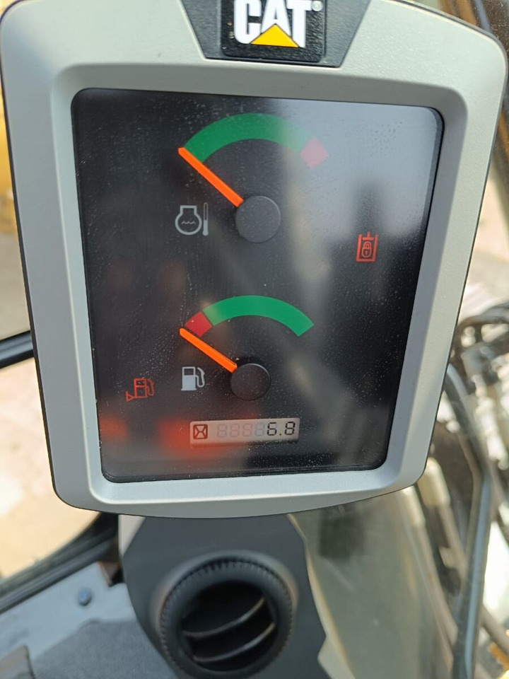 New Caterpillar 320D3GC tracked excavator - Crawler excavator: picture 3 New Caterpillar 320D3GC tracked excavator - Crawler excavator: picture 3