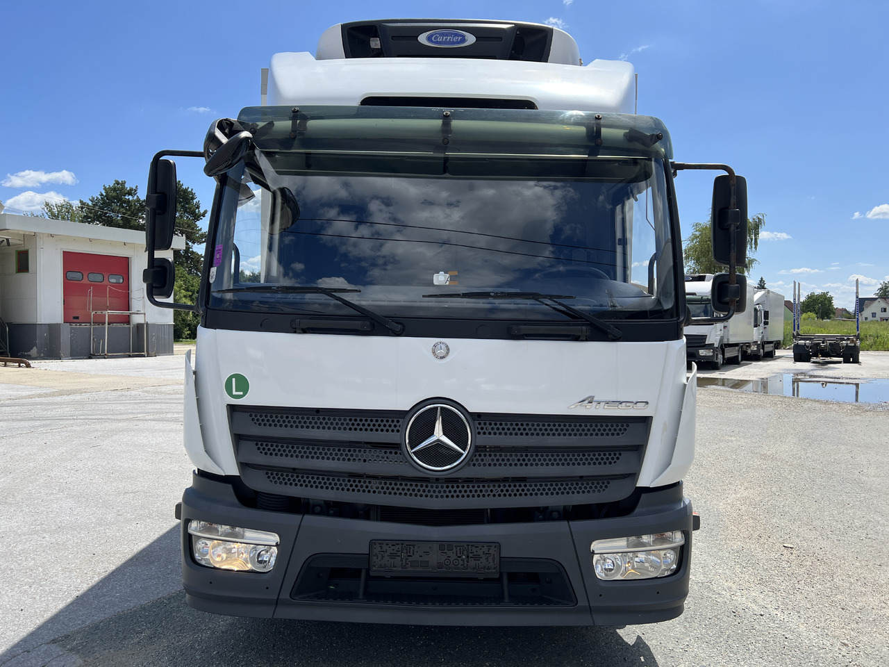 Refrigerator truck MERCEDES-BENZ Mercedes-Benz Atego 1221 Kühlkoffer mit LBW | EZ 2016 | | Klima | Tempomat | Diff. Hinterachse: picture 10