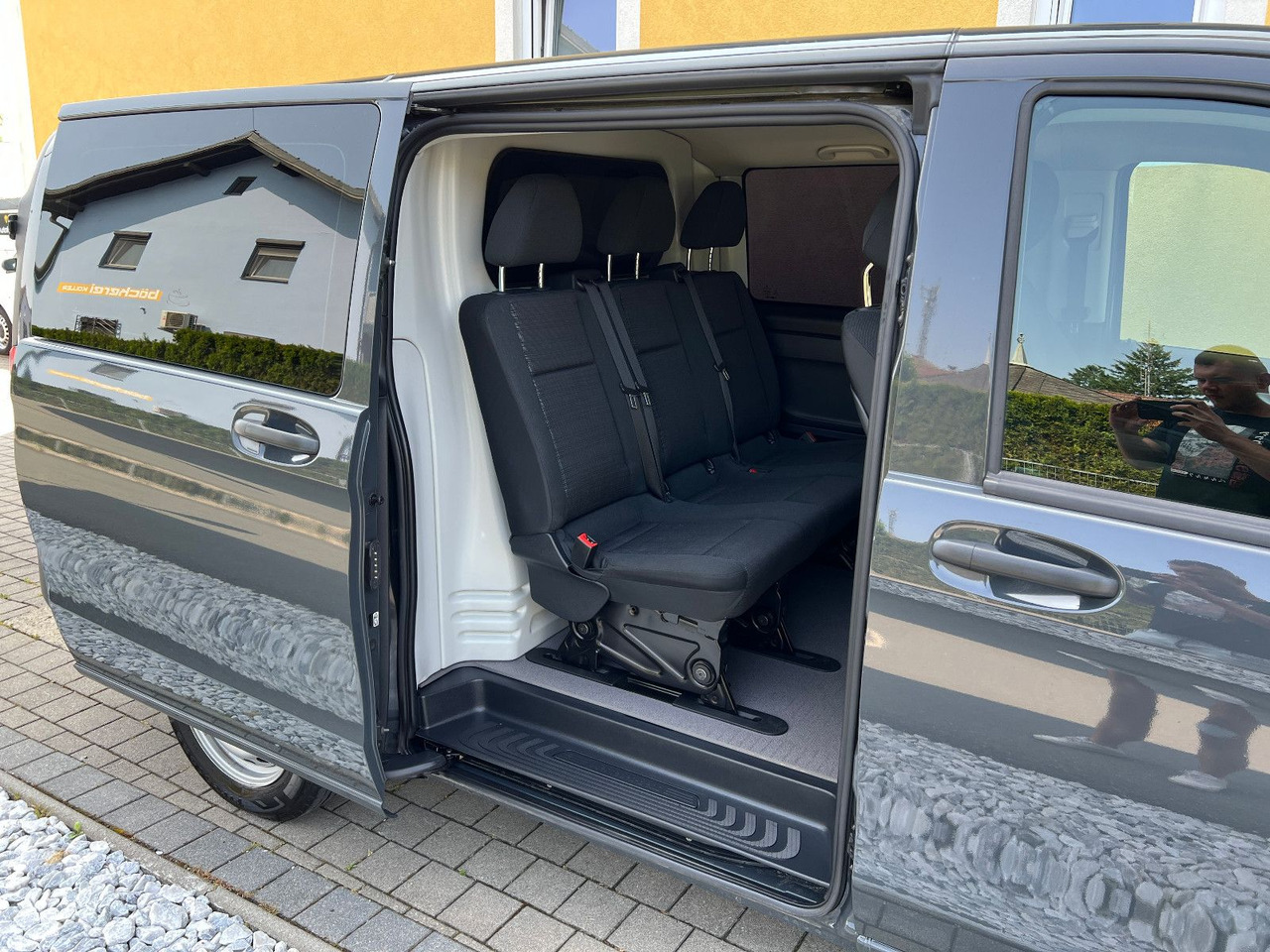 Mercedes-Benz Vito 114 lang | Klima | Schiebetür | Tempomat - Combi van: picture 5 Mercedes-Benz Vito 114 lang | Klima | Schiebetür | Tempomat - Combi van: picture 5