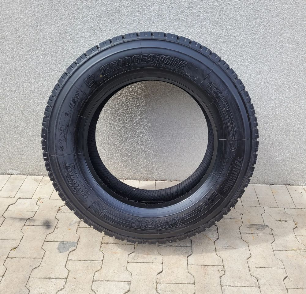 BRIDGESTON ECOPIA H DRIVE 295/60R22.5 2023R - Tire for Truck: picture 1 BRIDGESTON ECOPIA H DRIVE 295/60R22.5 2023R - Tire for Truck: picture 1