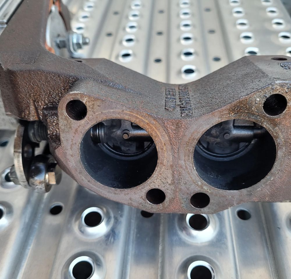 EGR PRZEPUSTNICA MAN TGX TGS NM KS200514-01R SPRAWNY CHWALIM116 - EGR cooler for Truck: picture 3 EGR PRZEPUSTNICA MAN TGX TGS NM KS200514-01R SPRAWNY CHWALIM116 - EGR cooler for Truck: picture 3