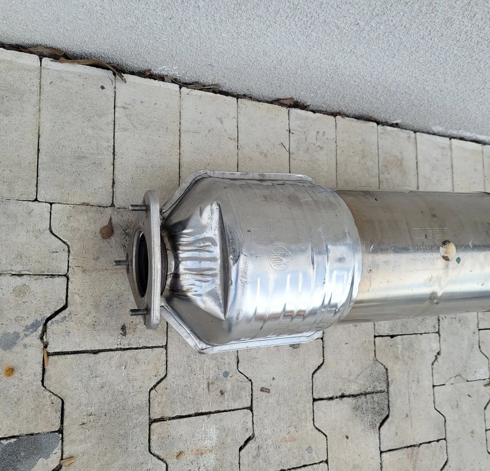 KATALIZATOR DPF IVECO DAILY 5802314718 - Catalytic converter for Van: picture 2 KATALIZATOR DPF IVECO DAILY 5802314718 - Catalytic converter for Van: picture 2