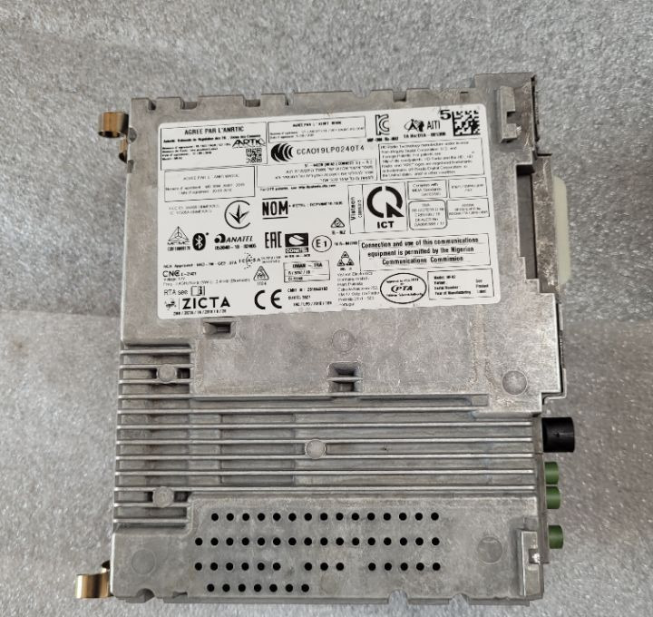 KOMPUTER MULTIMEDIÓW MERCEDES ACTROS MP5 A0124466421 - ECU for Truck: picture 2 KOMPUTER MULTIMEDIÓW MERCEDES ACTROS MP5 A0124466421 - ECU for Truck: picture 2