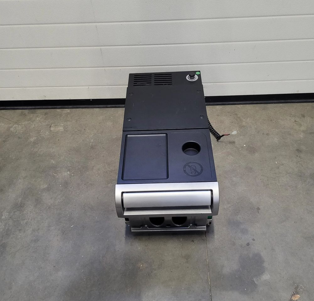 LODÓWKA DAF XF 106 LIFT 2133309 - Body and exterior for Truck: picture 1 LODÓWKA DAF XF 106 LIFT 2133309 - Body and exterior for Truck: picture 1