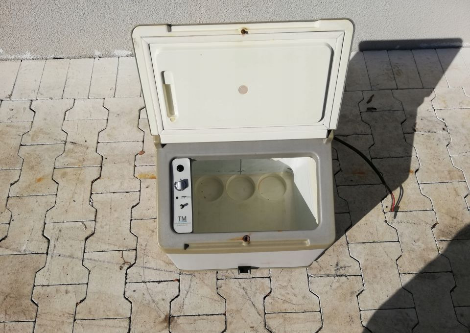 LODÓWKA MAN F2000 F90 - Body and exterior for Truck: picture 4 LODÓWKA MAN F2000 F90 - Body and exterior for Truck: picture 4