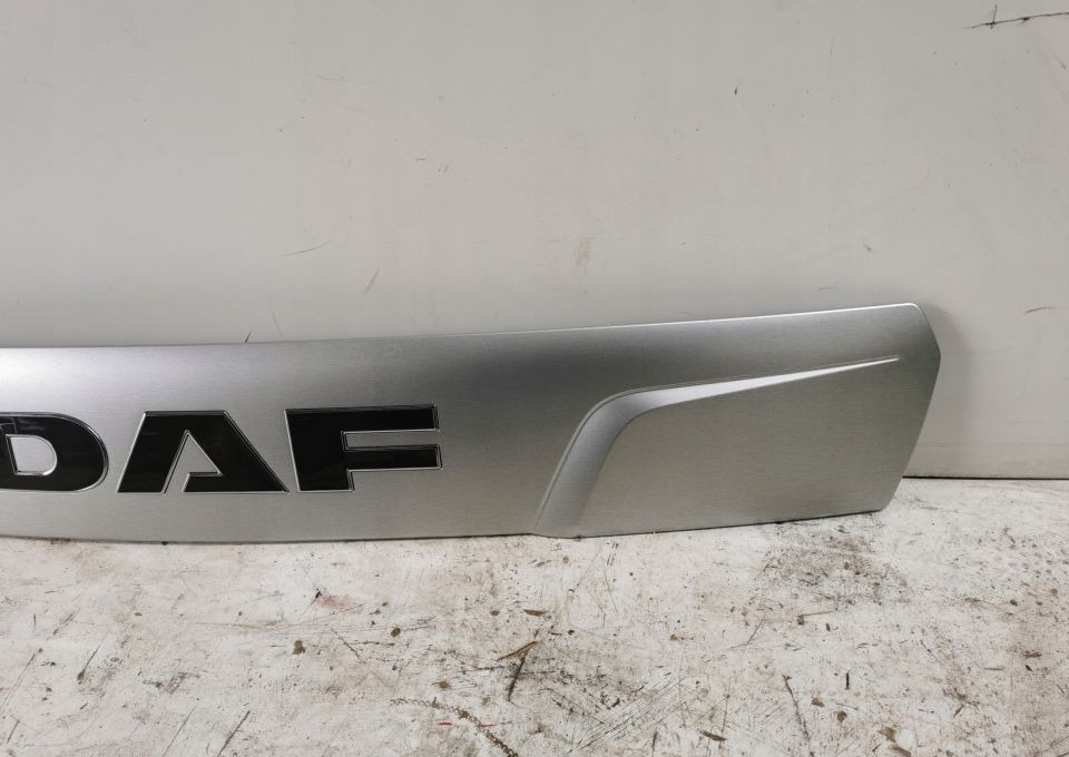 LOGO GRILL DAF LF LIFT ORYGINAŁ ACAB536 - Hood: picture 3 LOGO GRILL DAF LF LIFT ORYGINAŁ ACAB536 - Hood: picture 3