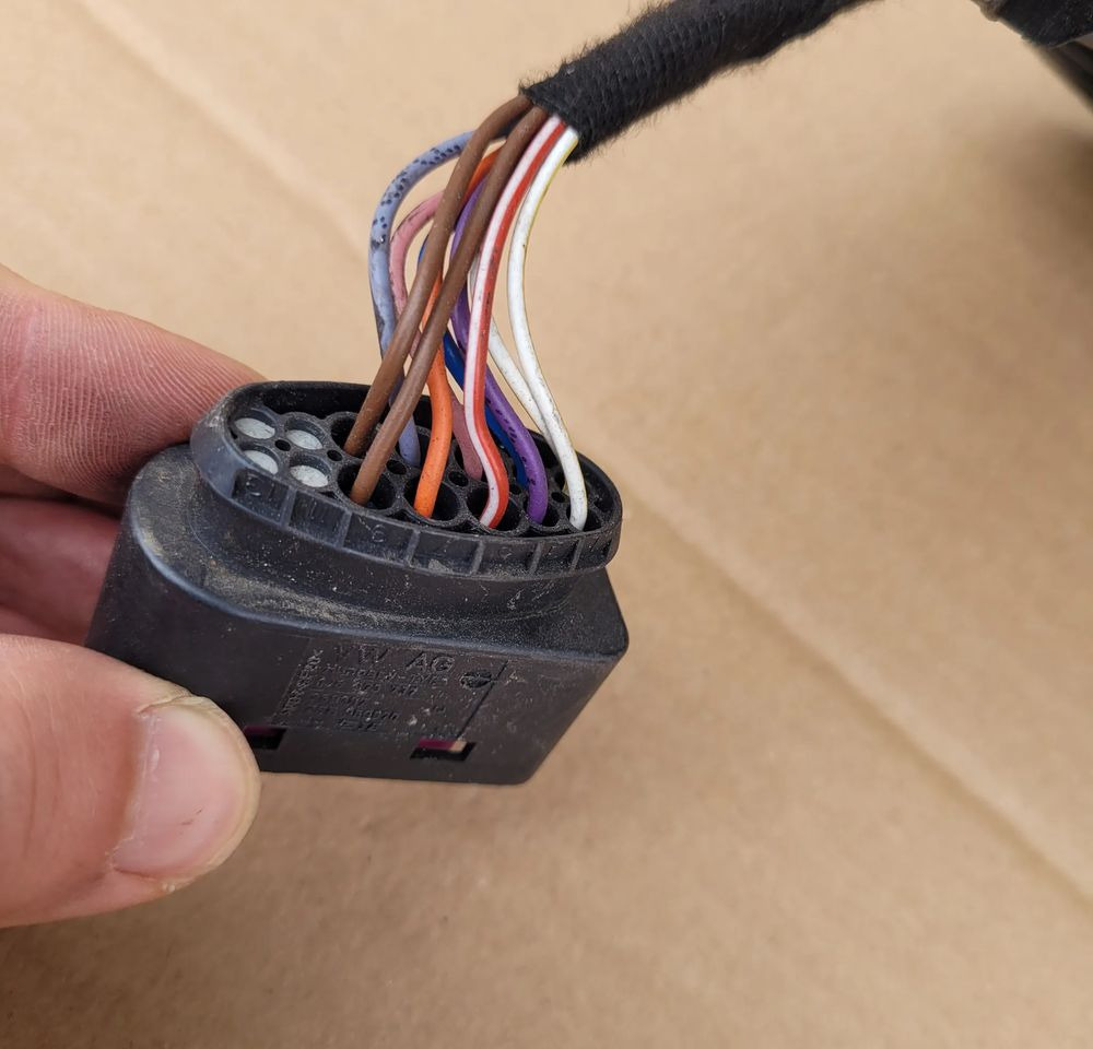 LUSTERKO LUSTERKA RH MAN TG3 ORYGINAŁ 81.63730-6860 CHWALIM116 - Rear view mirror for Truck: picture 4 LUSTERKO LUSTERKA RH MAN TG3 ORYGINAŁ 81.63730-6860 CHWALIM116 - Rear view mirror for Truck: picture 4