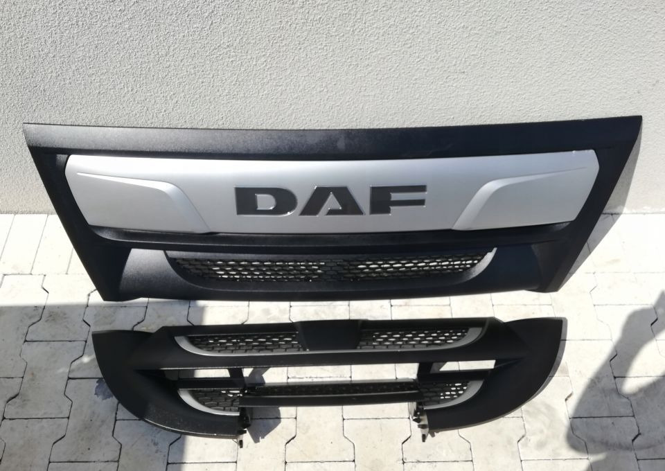 MASKA GRILL ATRAPA DAF LF NOWY ORYGINAŁ EURO6 LIFT - Hood: picture 1 MASKA GRILL ATRAPA DAF LF NOWY ORYGINAŁ EURO6 LIFT - Hood: picture 1