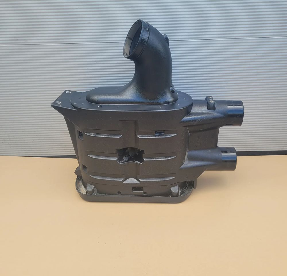 OBUDOWA FILTRA POWIETRZA MERCEDES ACTROS A0180948502 CHWALIM116 - Air filter for Truck: picture 1 OBUDOWA FILTRA POWIETRZA MERCEDES ACTROS A0180948502 CHWALIM116 - Air filter for Truck: picture 1