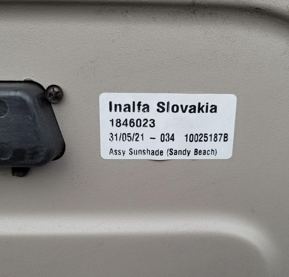 OSŁONA MASKOWINA SZYBERDACH DAF XF 106 1846023 CHWALIM116 - Body and exterior for Truck: picture 3 OSŁONA MASKOWINA SZYBERDACH DAF XF 106 1846023 CHWALIM116 - Body and exterior for Truck: picture 3