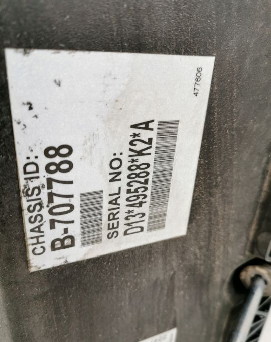 POKRYWA ZAWOROW VOLVO FH4 USZKO. - Oil pan: picture 3 POKRYWA ZAWOROW VOLVO FH4 USZKO. - Oil pan: picture 3