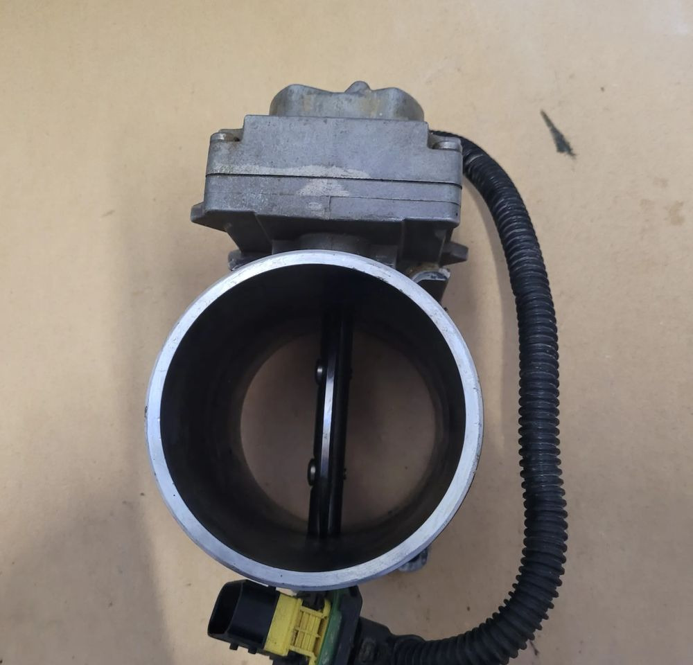 PRZEPUSTNICA EGR MAN TGX TGS E6 51.09413-7009 CHWALIM116 - EGR cooler for Truck: picture 2 PRZEPUSTNICA EGR MAN TGX TGS E6 51.09413-7009 CHWALIM116 - EGR cooler for Truck: picture 2