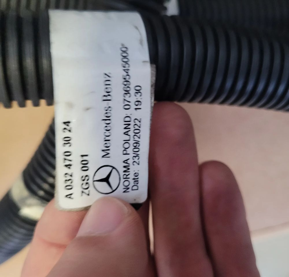 PRZEWODY AD BULE MERCEDES ACTROS MP4 MP5 A0324703024 - Exhaust system for Truck: picture 2 PRZEWODY AD BULE MERCEDES ACTROS MP4 MP5 A0324703024 - Exhaust system for Truck: picture 2