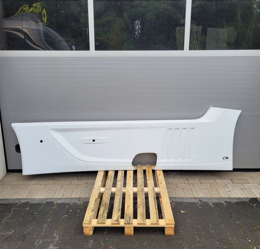 Body and exterior for Truck SPOJLER MIEDZYOSIOWA MERCEDES ACTROS MP5 ORYGINAŁ CHWALIM116 A9615200724: picture 1