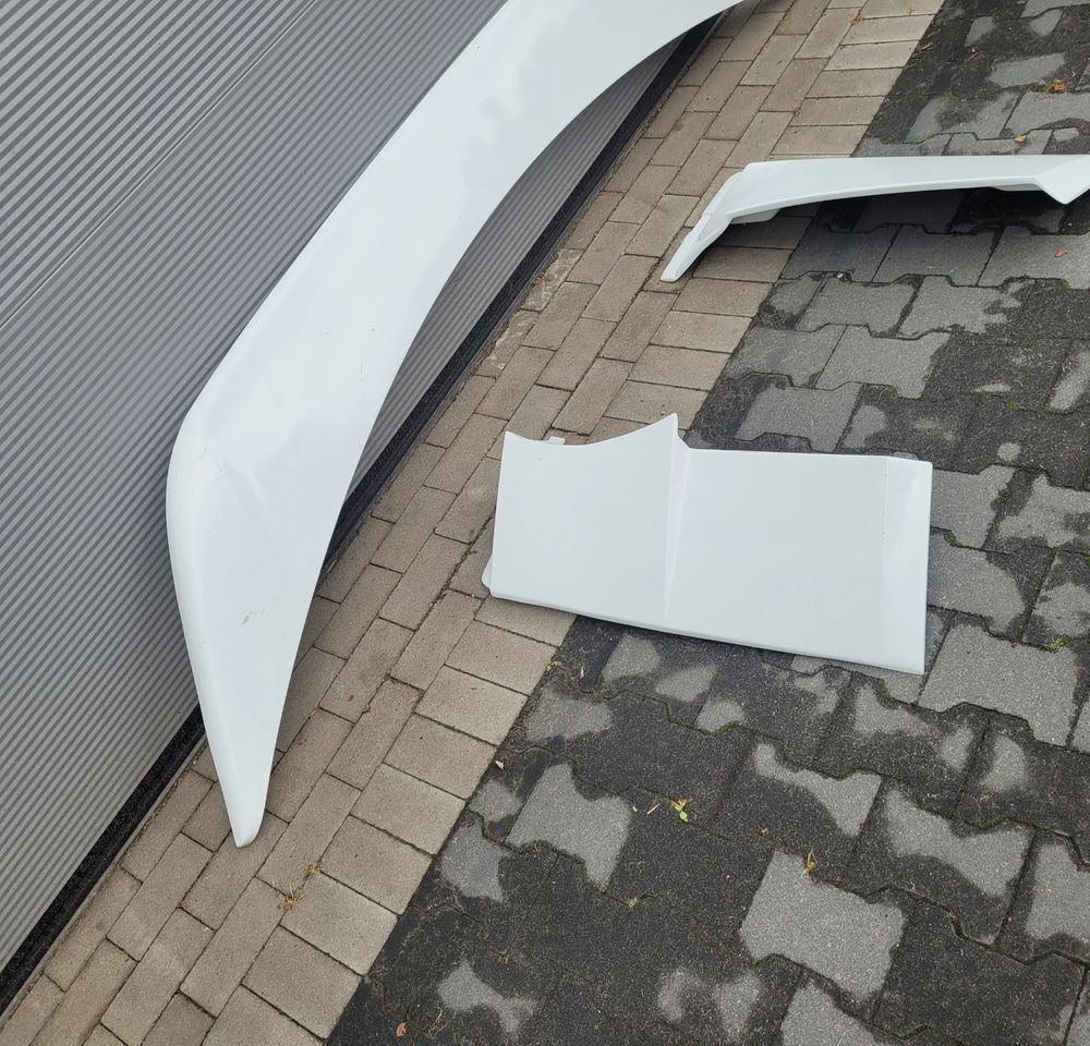 SPOJLERY ZAKABINOWE MERCEDES ACTROS MP4 KABINA GIGA .CHWALIM116 - Aerodynamics/ Spoiler for Truck: picture 3 SPOJLERY ZAKABINOWE MERCEDES ACTROS MP4 KABINA GIGA .CHWALIM116 - Aerodynamics/ Spoiler for Truck: picture 3