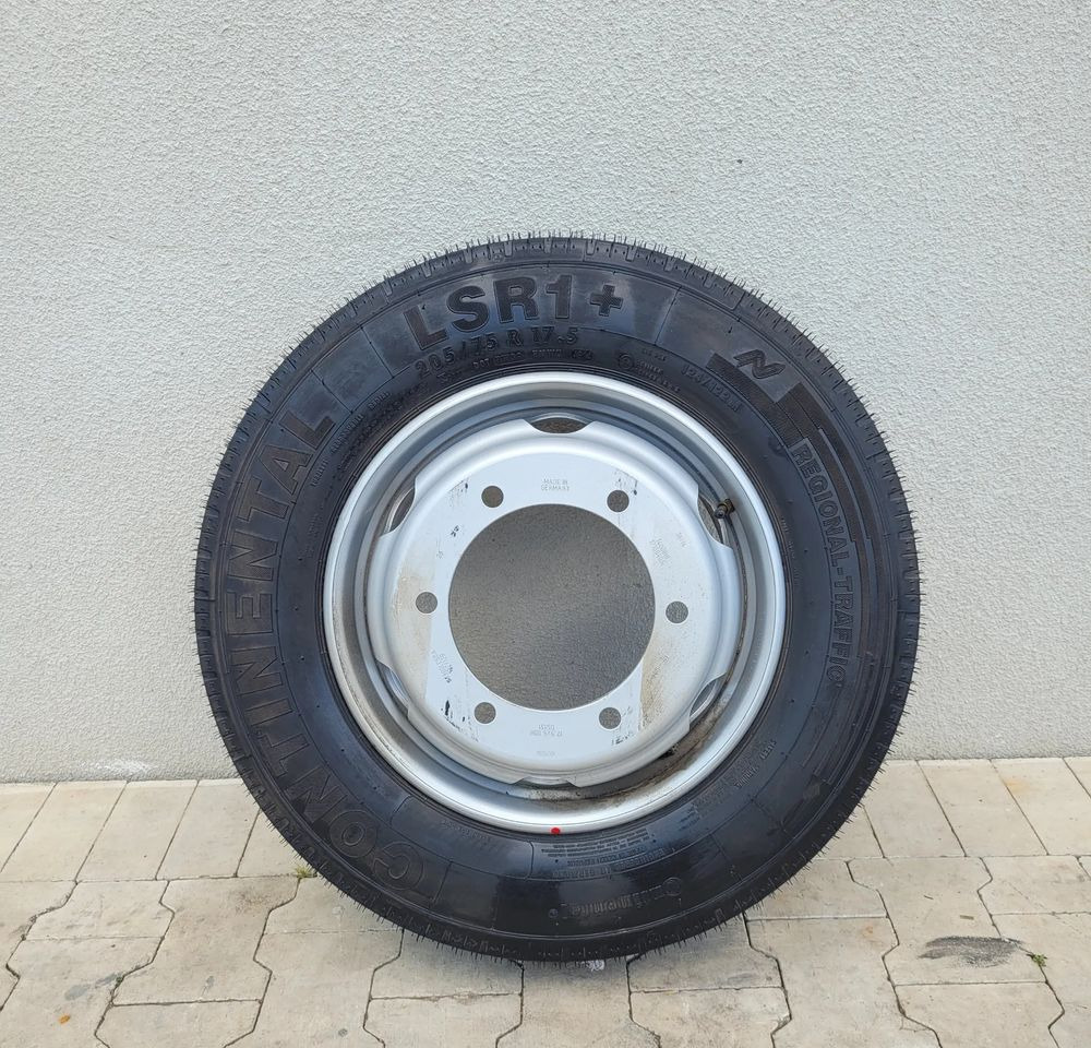 ZAPAS KOLO MIDLUM D 205/75 R17.5 LSR1+ CONTINENTAL - Wheel and tire package for Truck: picture 1 ZAPAS KOLO MIDLUM D 205/75 R17.5 LSR1+ CONTINENTAL - Wheel and tire package for Truck: picture 1