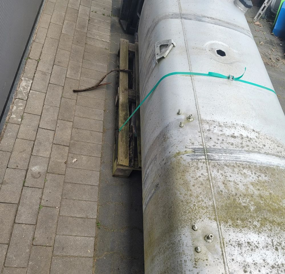 ZBIORNIK PALIWA DAF 690L 1945569 60X68X195CM CHWALIM116 - Fuel system for Truck: picture 4 ZBIORNIK PALIWA DAF 690L 1945569 60X68X195CM CHWALIM116 - Fuel system for Truck: picture 4