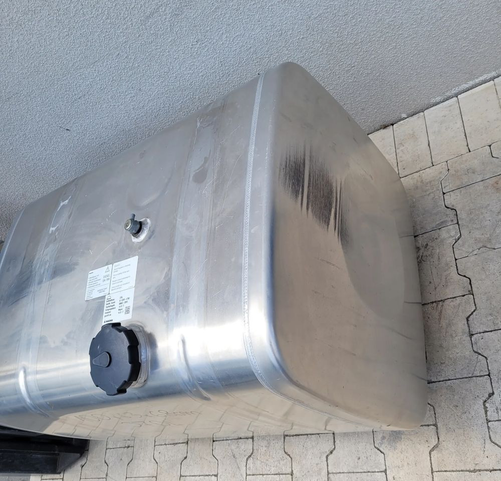 ZBIORNIK PALIWA MAN TGX 370L 81.12201-6798 100X63X68CM - Fuel system: picture 2 ZBIORNIK PALIWA MAN TGX 370L 81.12201-6798 100X63X68CM - Fuel system: picture 2