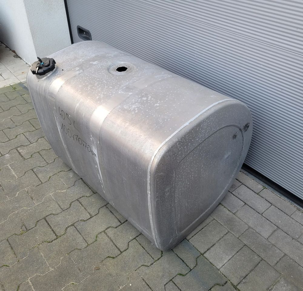 ZBIORNIK PALIWA VOLVO FH4 21516447 405L ORYGINAŁ CHWALIM116 - Fuel tank for Truck: picture 2 ZBIORNIK PALIWA VOLVO FH4 21516447 405L ORYGINAŁ CHWALIM116 - Fuel tank for Truck: picture 2