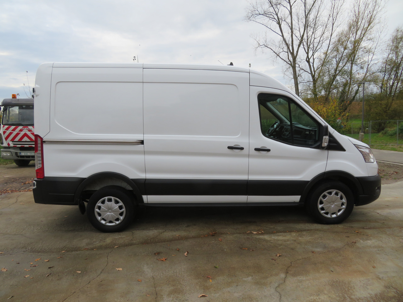 Panel van Ford Transit 2.0TDCi TREND - L2H2: picture 8 Panel van Ford Transit 2.0TDCi TREND - L2H2: picture 8