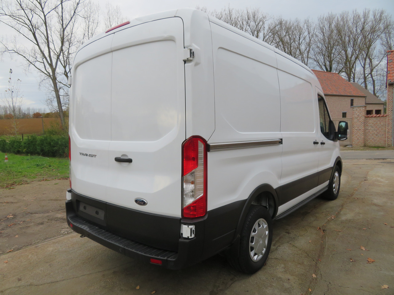Panel van Ford Transit 2.0TDCi TREND - L2H2: picture 7 Panel van Ford Transit 2.0TDCi TREND - L2H2: picture 7