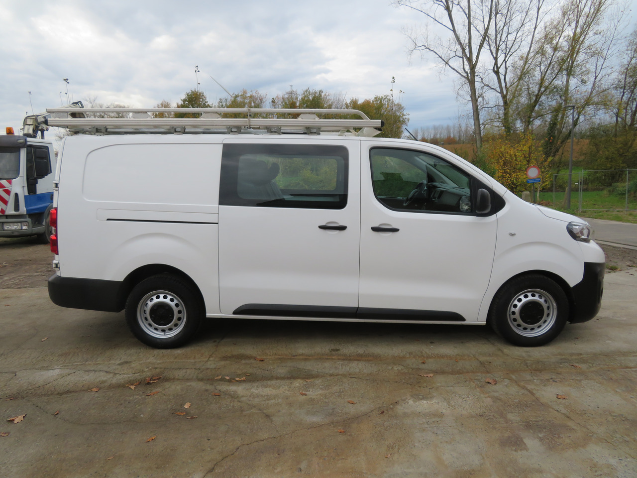Panel van, Combi van Peugeot Expert 2.0 BlueHDi - L3 - dubbel cabine: picture 8