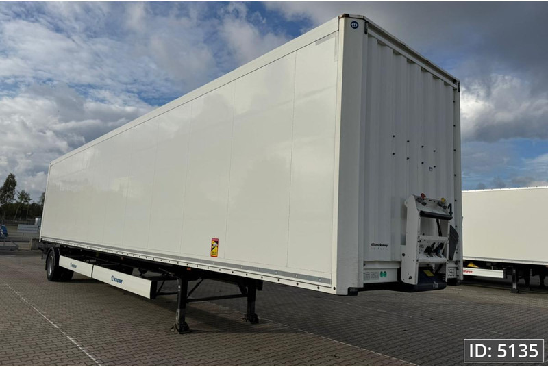 Krone SEK / Steering axle / More available - Closed box semi-trailer: picture 4 Krone SEK / Steering axle / More available - Closed box semi-trailer: picture 4