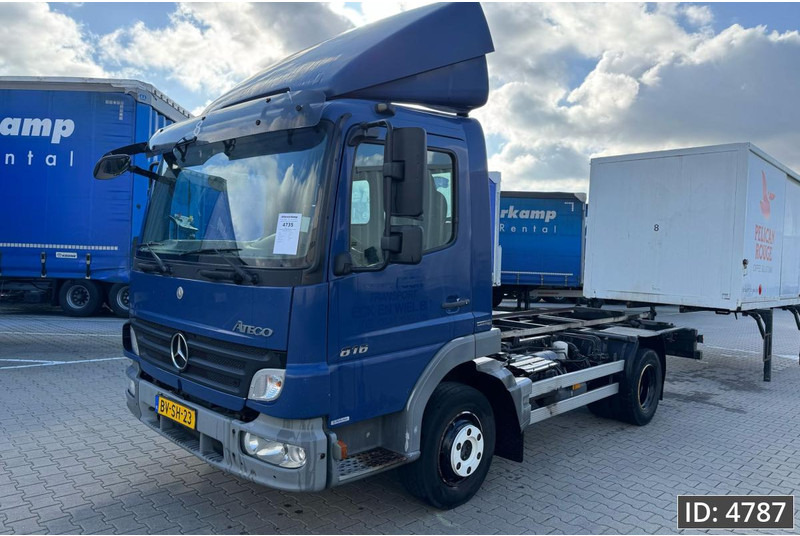 Mercedes-Benz Atego 816 Day Cab, Euro 5, BDF / EPS automatic / standklima / Hydraulic system - Container transporter/ Swap body truck: picture 1 Mercedes-Benz Atego 816 Day Cab, Euro 5, BDF / EPS automatic / standklima / Hydraulic system - Container transporter/ Swap body truck: picture 1