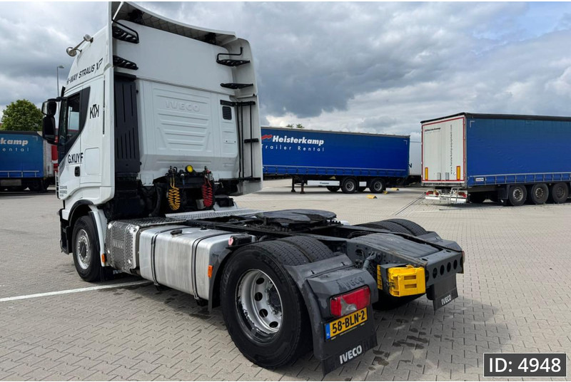 Iveco AS440STX/P Hi-Way Stralis, Euro 6, / 2 Tanks / Perfect condition / NL Truck - Tractor unit: picture 2 Iveco AS440STX/P Hi-Way Stralis, Euro 6, / 2 Tanks / Perfect condition / NL Truck - Tractor unit: picture 2