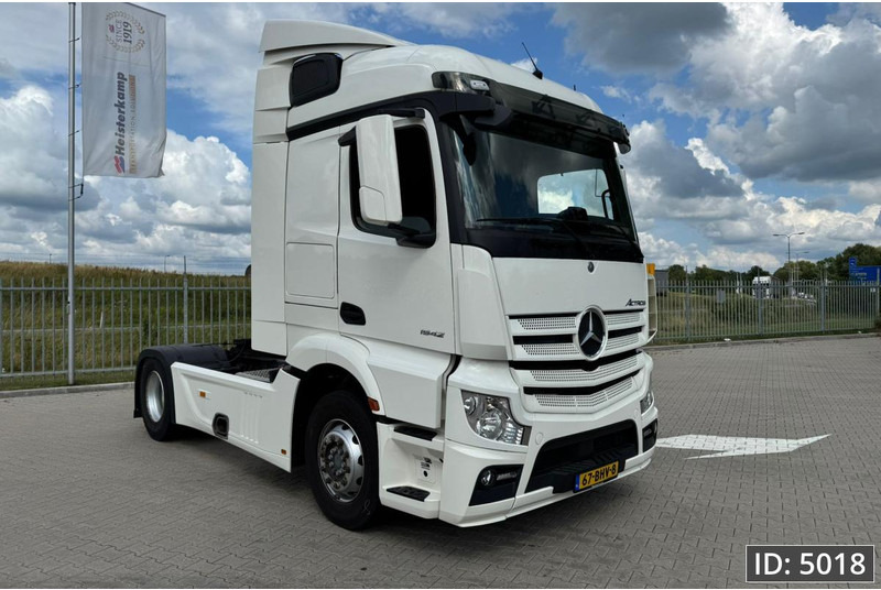Mercedes-Benz Actros 1842 StreamSpace, Euro 6, / Very clean condition / Streamspace / 9 Pieces - Tractor unit: picture 4 Mercedes-Benz Actros 1842 StreamSpace, Euro 6, / Very clean condition / Streamspace / 9 Pieces - Tractor unit: picture 4