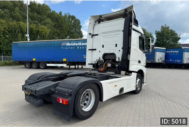 Mercedes-Benz Actros 1842 StreamSpace, Euro 6, / Very clean condition / Streamspace / 9 Pieces - Tractor unit: picture 3 Mercedes-Benz Actros 1842 StreamSpace, Euro 6, / Very clean condition / Streamspace / 9 Pieces - Tractor unit: picture 3