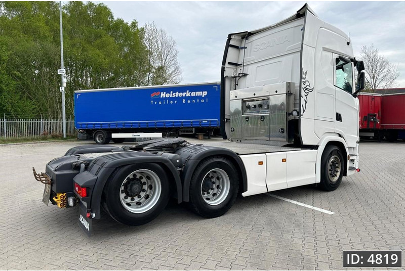 Scania S650 Topline, Euro 6, 6x2 / Retarder / Standklima / PTO / Leather / Sliding 5th wheel, Intarder - Tractor unit: picture 3 Scania S650 Topline, Euro 6, 6x2 / Retarder / Standklima / PTO / Leather / Sliding 5th wheel, Intarder - Tractor unit: picture 3