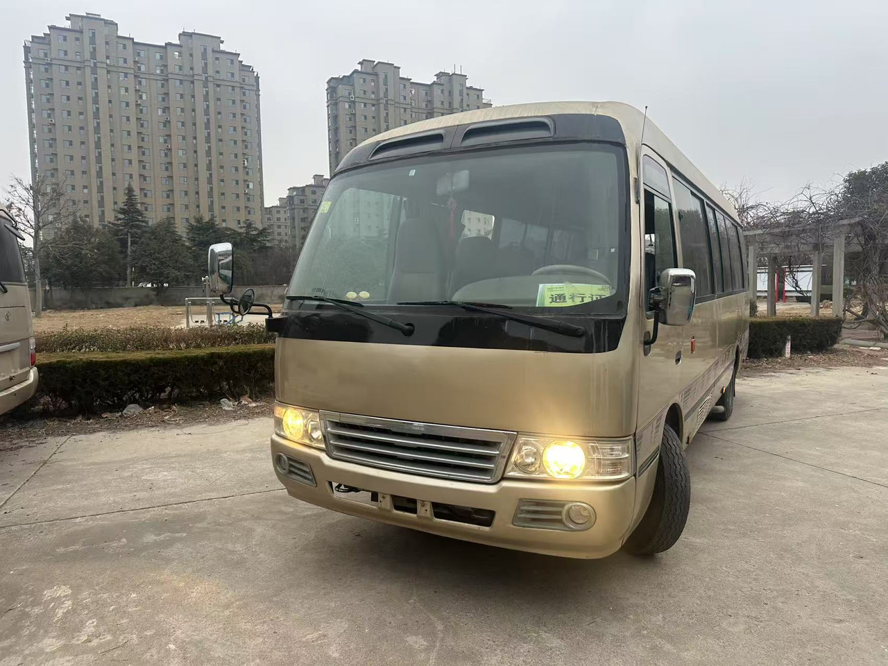 TOYOTA Coaster - Bus: picture 1 TOYOTA Coaster - Bus: picture 1