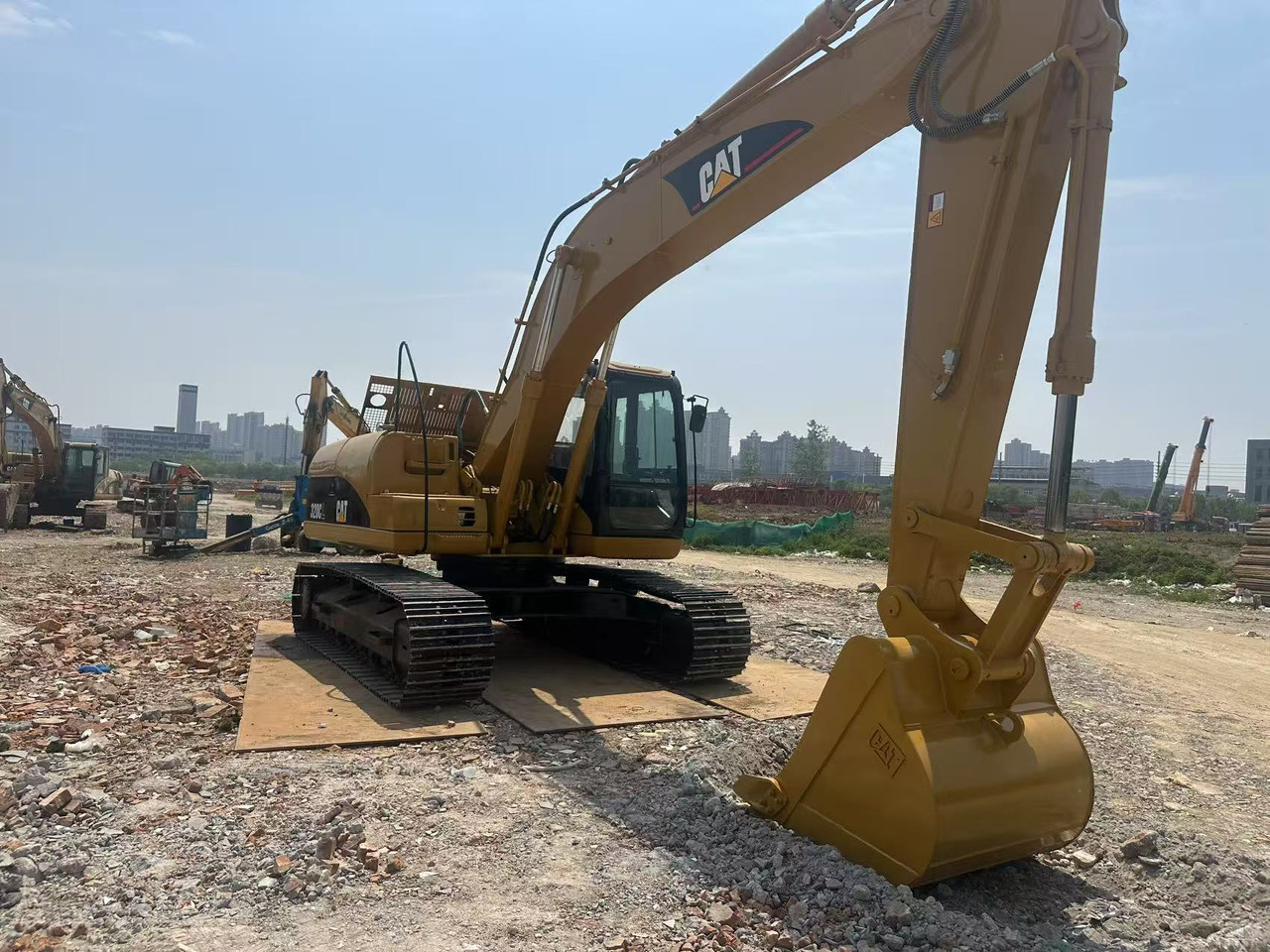 CAT 320CL - Crawler excavator: picture 3 CAT 320CL - Crawler excavator: picture 3