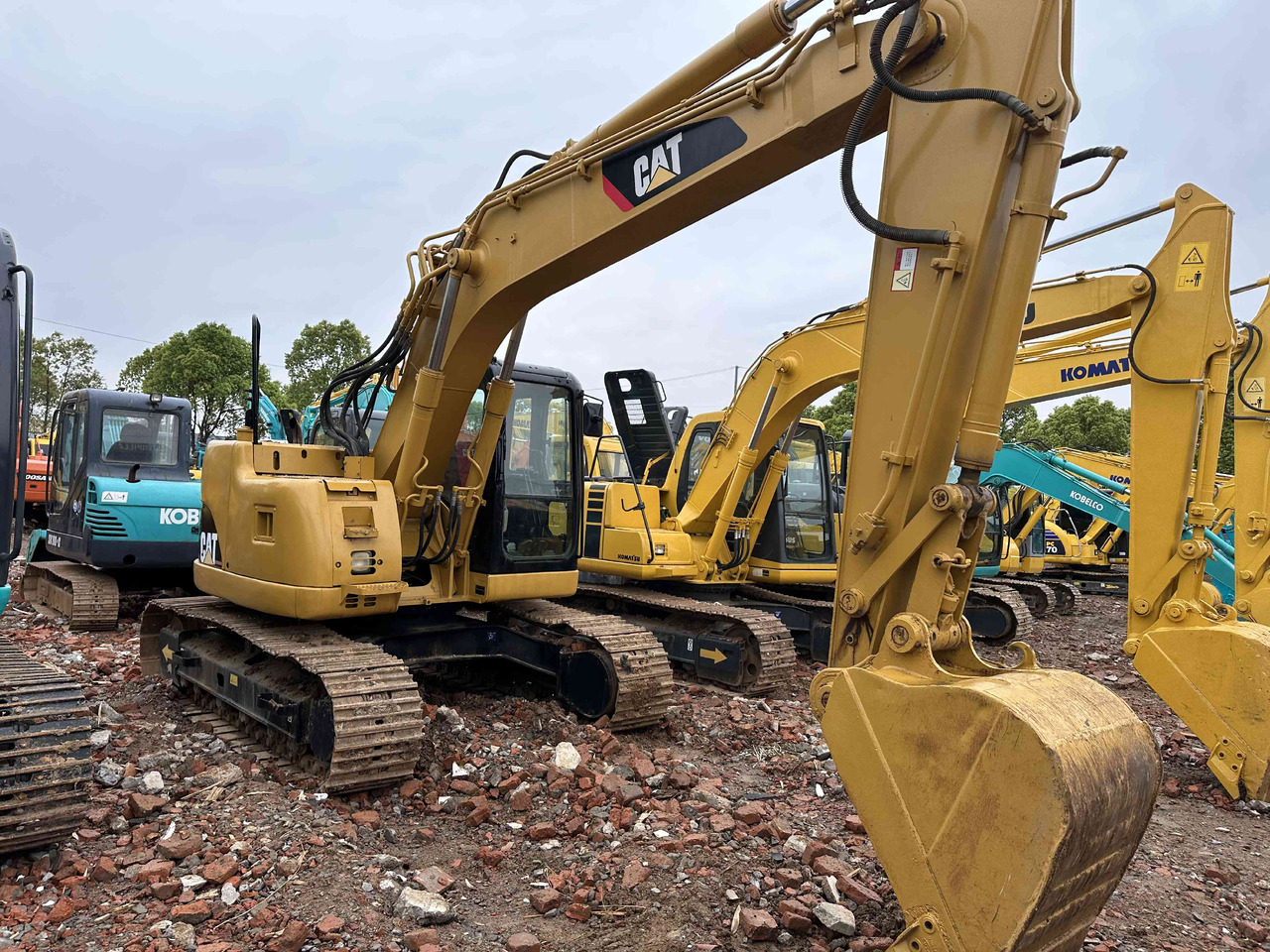 CATERPILLAR 313C Wheel Excavator Click for Discount - Crawler excavator: picture 1 CATERPILLAR 313C Wheel Excavator Click for Discount - Crawler excavator: picture 1