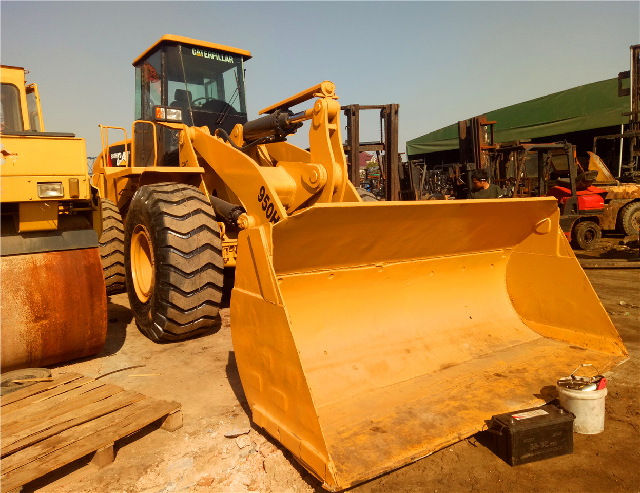 CATERPILLAR Wheel Loader 950H Click Here for Discount - Wheel loader: picture 1 CATERPILLAR Wheel Loader 950H Click Here for Discount - Wheel loader: picture 1