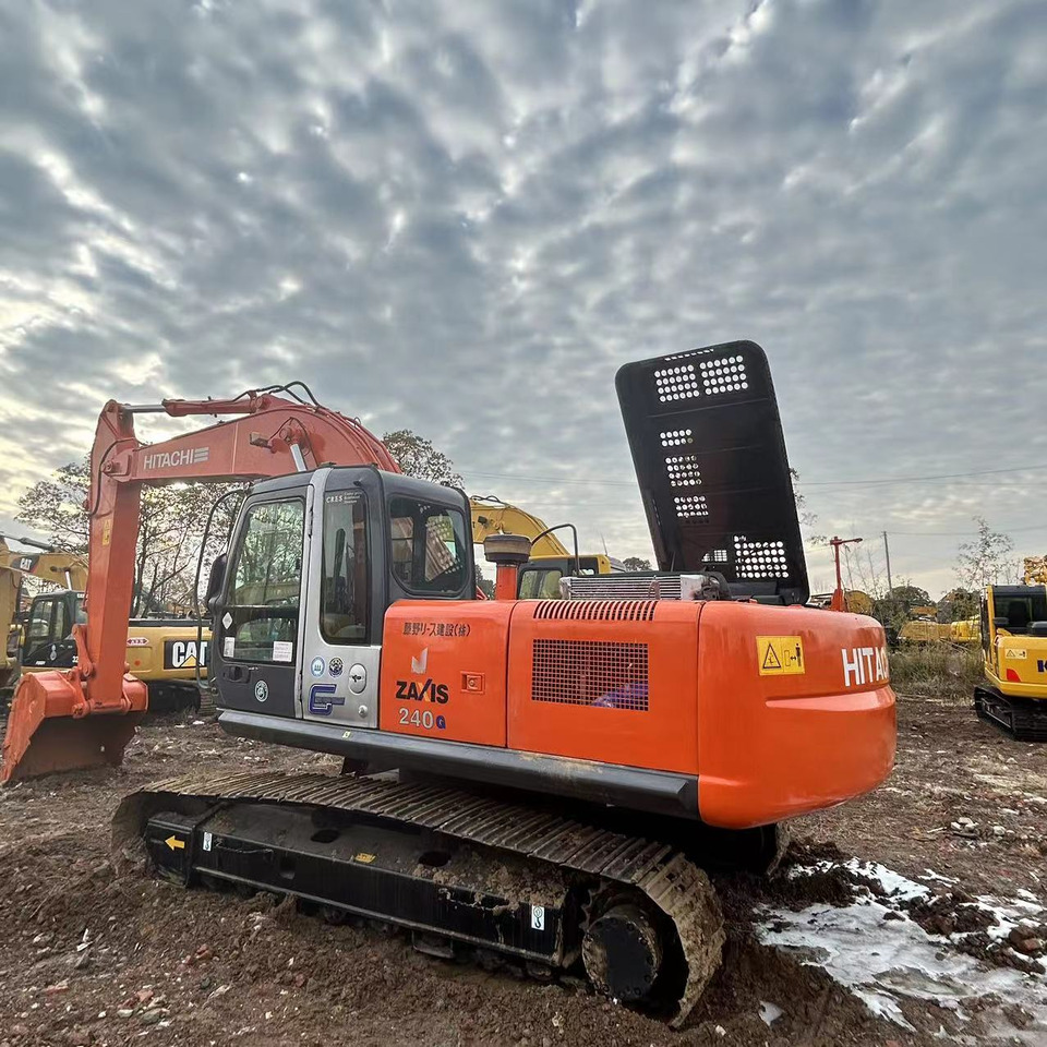 HITACHI Crawler Excavator ZX240 Click Here for Discount - Crawler excavator: picture 3 HITACHI Crawler Excavator ZX240 Click Here for Discount - Crawler excavator: picture 3