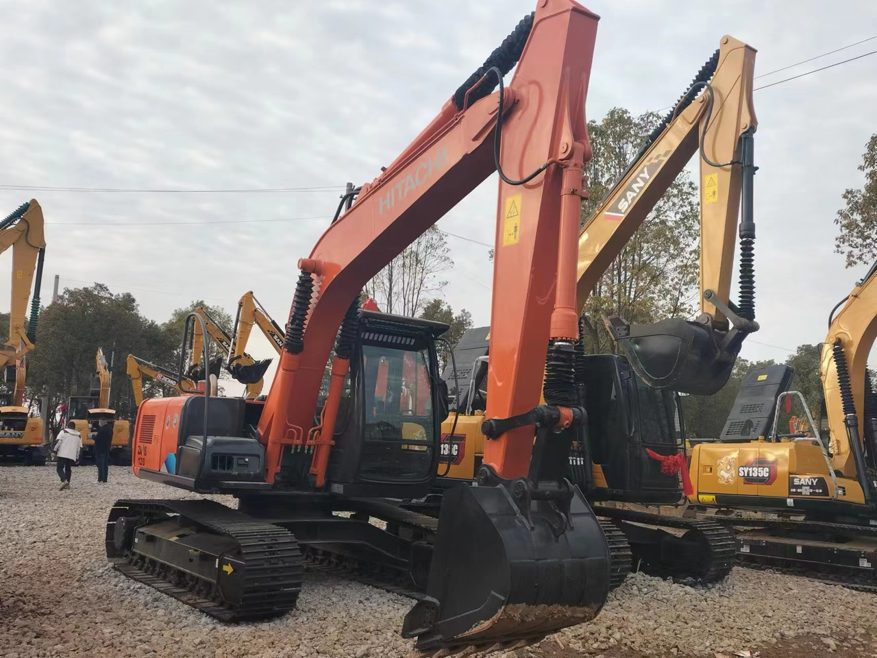 HITACHI ZX120 Excavator - Excavator: picture 2 HITACHI ZX120 Excavator - Excavator: picture 2