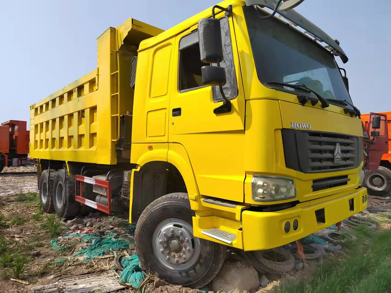 HOWO Dump truck 371 6/4 Click Here for Discount - Tipper: picture 1 HOWO Dump truck 371 6/4 Click Here for Discount - Tipper: picture 1