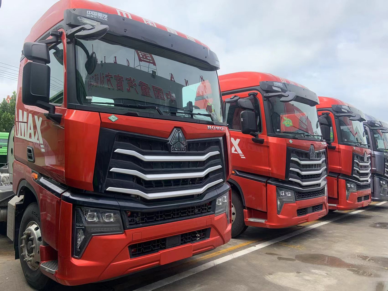 HOWO MAX 7W Truck Unit - Tipper: picture 2 HOWO MAX 7W Truck Unit - Tipper: picture 2